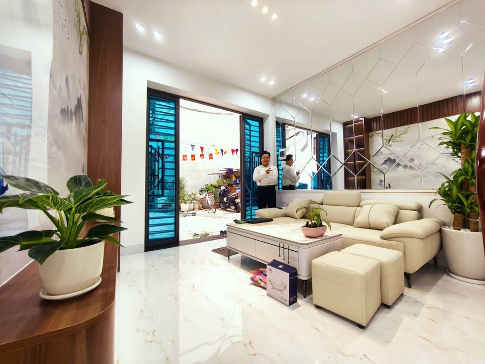 Nhà Bùi Xương Trạch, Thanh Xuân 38m² giá 4.35 tỷ - Sẵn sàng vào ở!