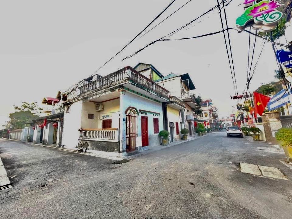 Đất nền kinh doanh Nguyên Khê Đông Anh 56m² giá 4 tỷ - Vị trí đắc địa, giao thông thuận lợi!