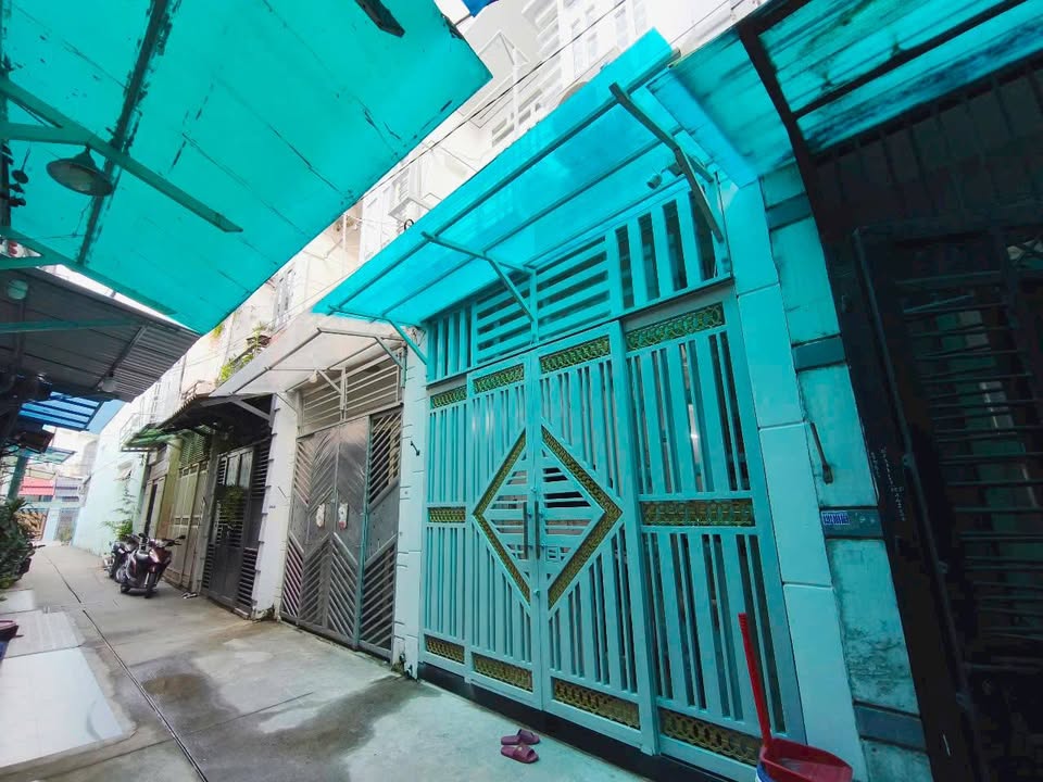 Nhà riêng Hẻm 338 Lê Thị Riêng, Thới An, Quận 12 - Diện tích 34m², giá 1.98 tỷ - Sẵn sàng chuyển nhượng!