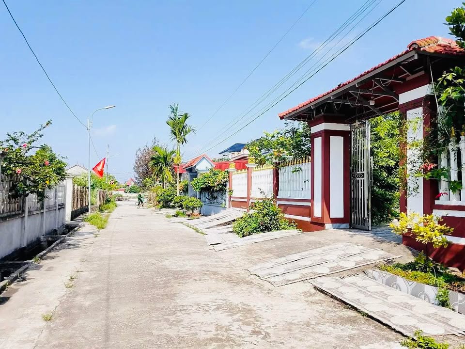 Đất thổ cư Kim Đông 60m² giá 375 triệu - Đường lớn, gần chợ và trường học!