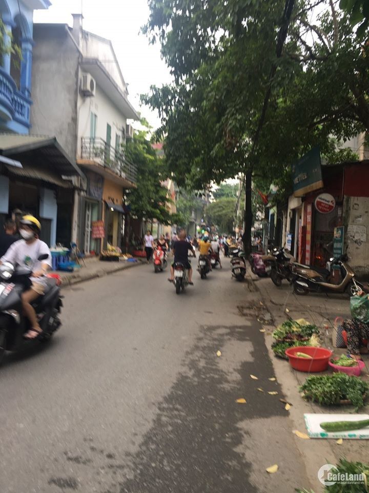 Đất Kẻ Vẽ Đông Ngạc 55m² giá 8.88 tỷ - Vị trí đắc địa, ô tô đỗ cửa!