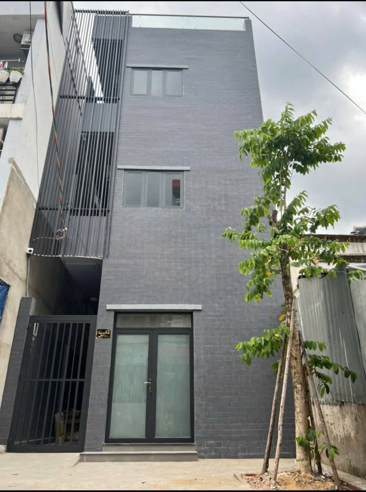 Bán tòa nhà căn hộ dịch vụ Gò Vấp 130m² giá 15.55 tỷ - Đầu tư sinh lời ngay!