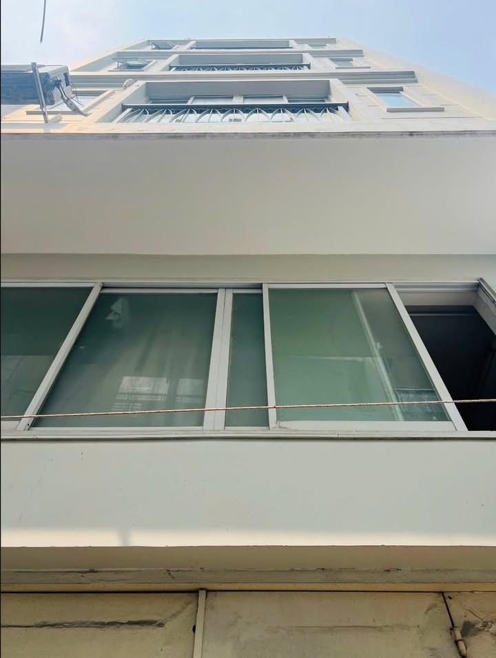 Toà nhà CHDV Huỳnh Văn Bánh, Phú Nhuận 85.5m² giá 19 tỷ - Doanh thu ổn định 69 triệu/tháng!