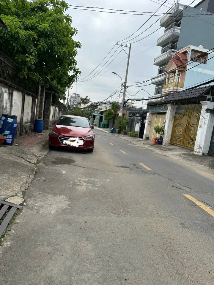 Đất mặt tiền Lê Văn Việt, Quận 9, diện tích 74m² giá 6 tỷ - Đầu tư sinh lời ngay!