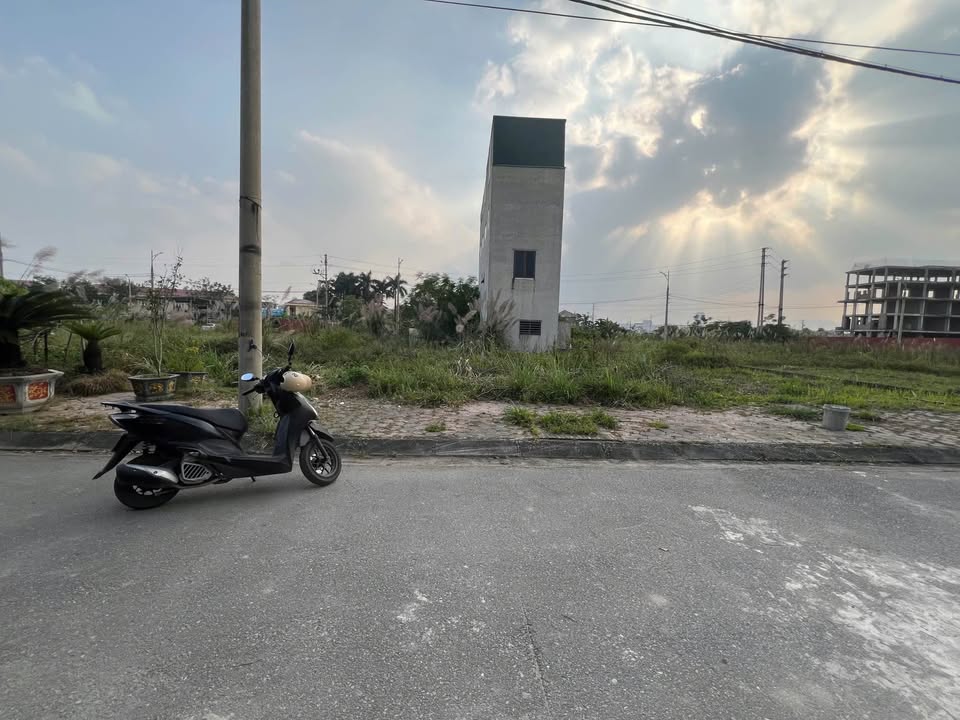 Đất nền Lam Hạ, Phủ Lý 70m² mặt tiền 4.5m - Giá thỏa thuận hấp dẫn!