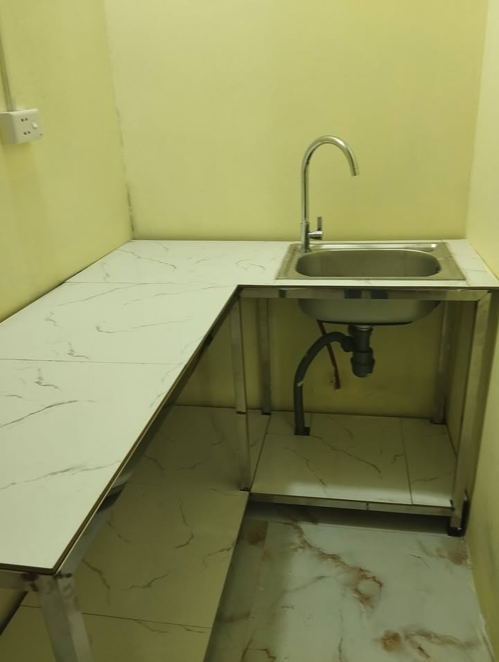 Phòng trọ cho thuê tại Hòa Bình - Nhà mới xây, công trình phụ khép kín!