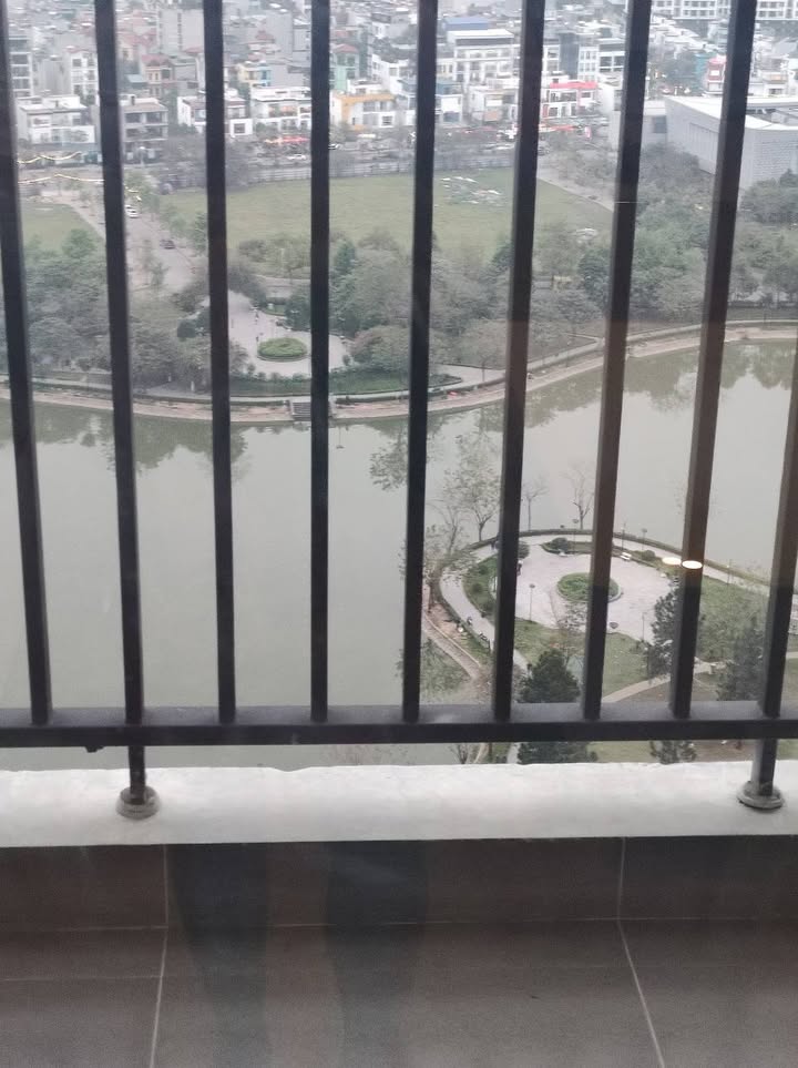 Căn hộ N01T1 Xuân Đỉnh 95m² giá thỏa thuận - View hồ tuyệt đẹp, nội thất đầy đủ!