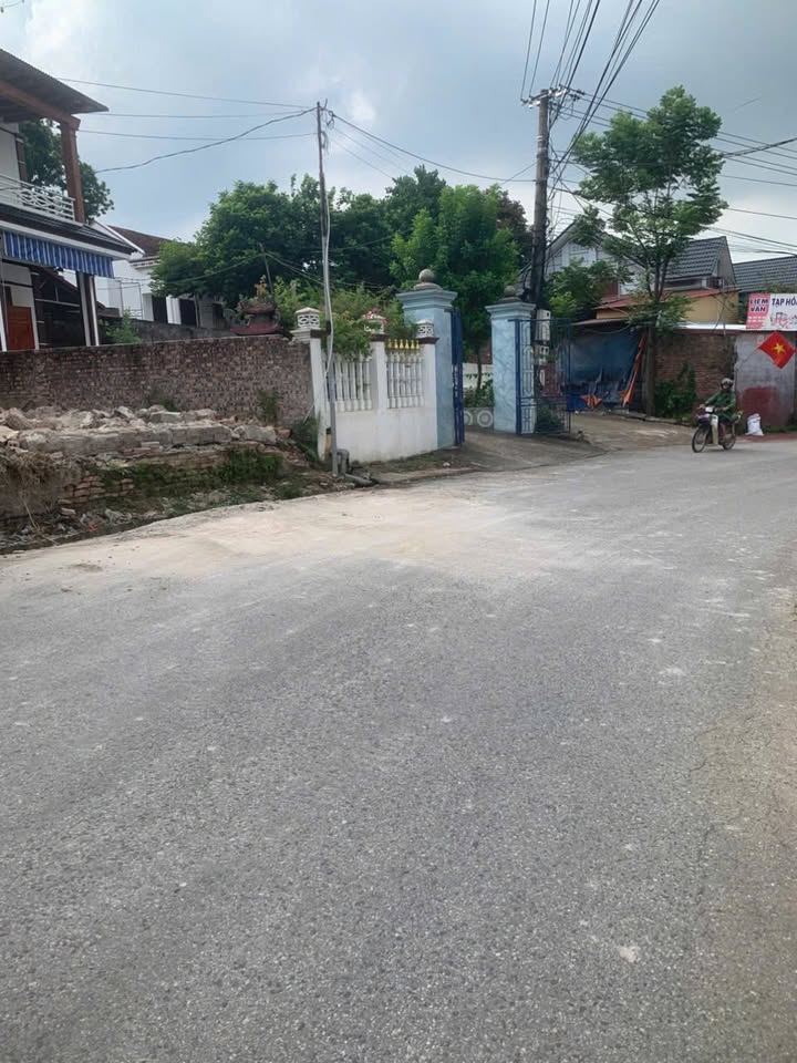 Đất thổ cư 192m² tại khu 8 Dị Nậu, Tam Nông - Giá chỉ từ 6 triệu/m²!