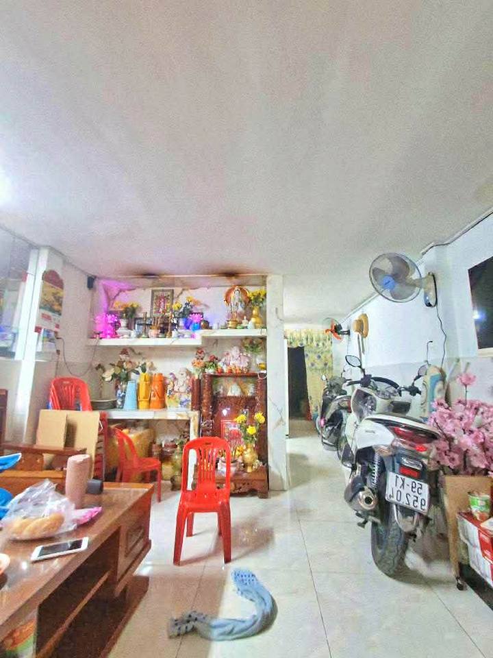 Nhà phố Lâm Văn Bền Quận 7 50m² giá thỏa thuận - Phù hợp mở văn phòng, kinh doanh sầm uất!