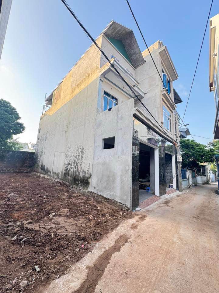 Lô đất 85m² tại thị trấn Phúc Thọ - Giá 3 tỷ, cơ hội đầu tư hiếm có!