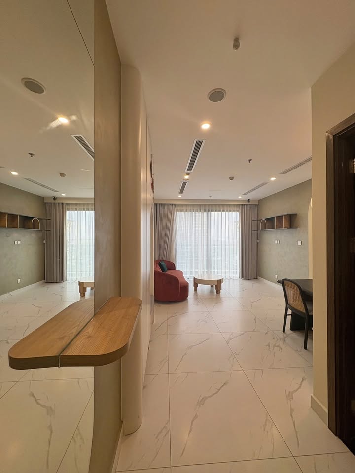 Căn hộ The Beverly - Vinhomes Grand Park Q9 2PN giá 14 triệu - Full nội thất, sẵn sàng vào ở!