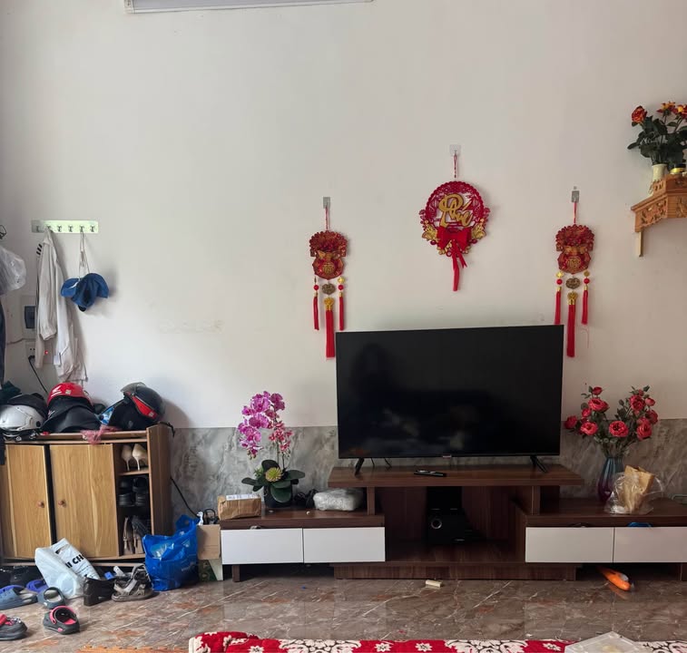 Nhà C4 đường Sơn Đạo, Cốc Lếu 80m² giá 2.1 tỷ - Vị trí trung tâm tiện ích!