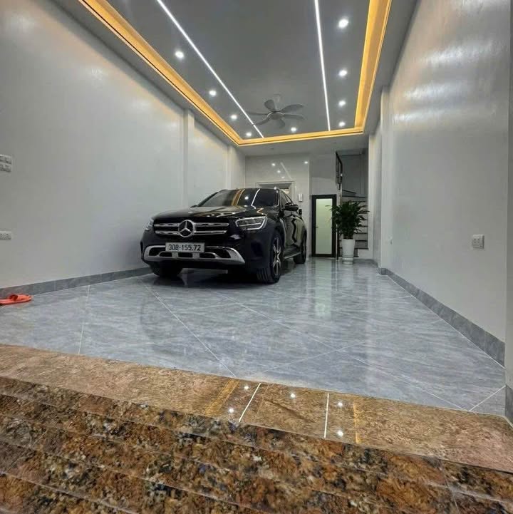 Nhà phố Kim Giang 36m² giá 15.5 tỷ - Đón Tết ngay với nội thất hoàn thiện!