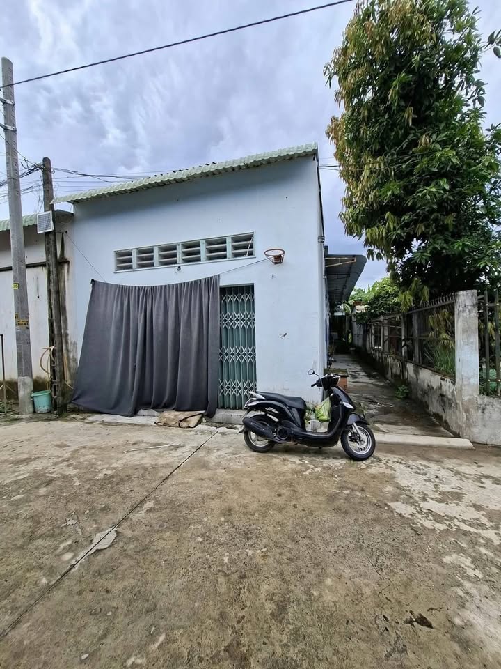 Dãy trọ Phú An Bến Cát 140m² giá 1.7 tỷ - Chính chủ bán gấp!