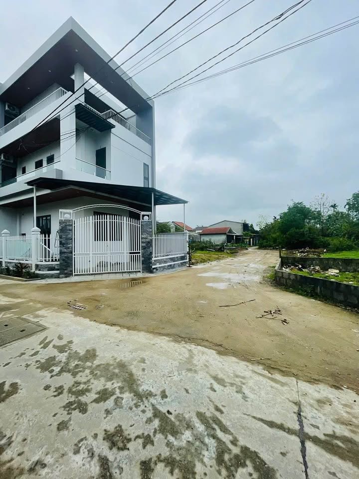 Đất nền kẹp Mương Nguyễn Cữu Vân 123m² giá 2.4 tỷ - Cơ hội đầu tư hấp dẫn!