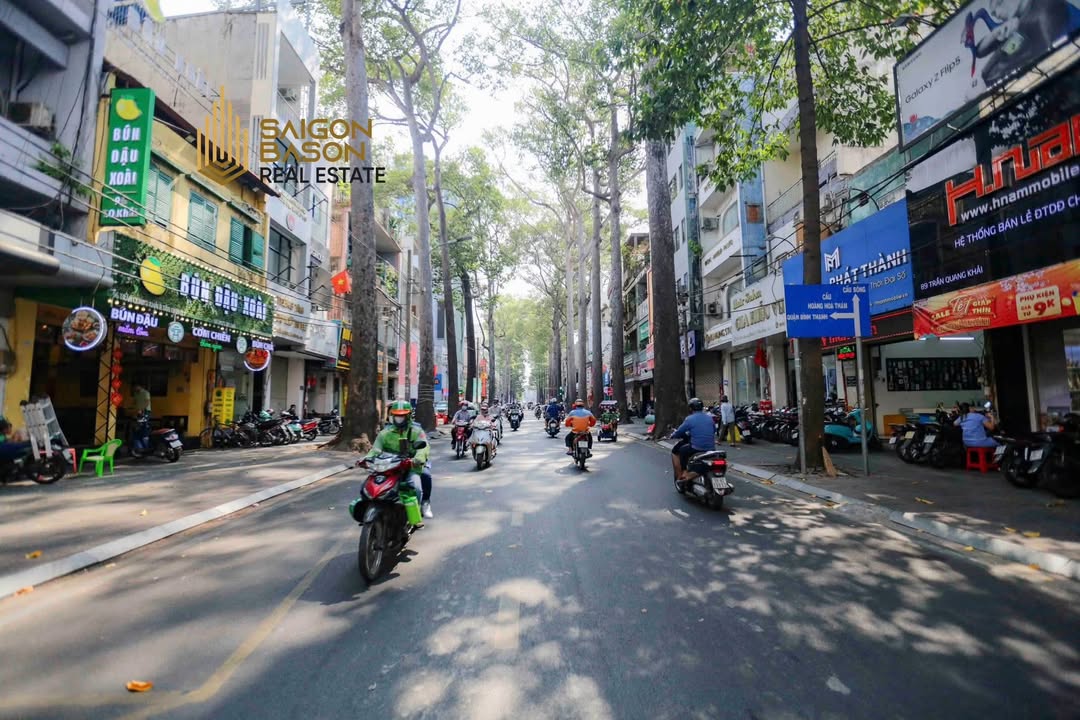 Nhà mặt tiền kinh doanh đường Trần Quang Khải, Quận 1 – 241m² giá 170 tỷ - Đầu tư sinh lời cao!