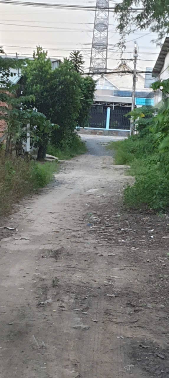 Đất thổ cư Phú Hòa Đông 138m² giá 1.85 tỷ - Gần chợ và trường học!