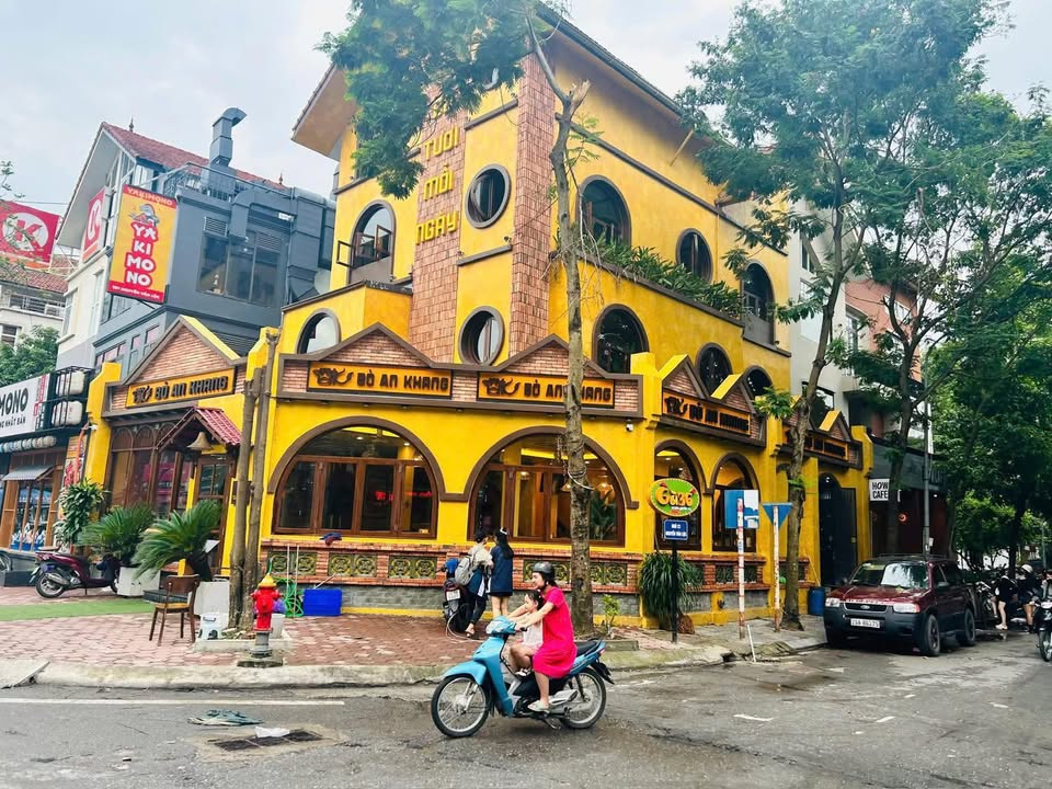 Cho thuê mặt bằng kinh doanh phố ẩm thực Nguyễn Văn Lộc 90m² giá 100 triệu - Lô góc cực đẹp!