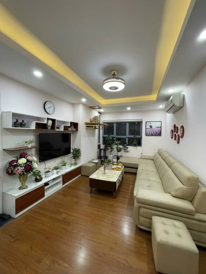 Căn hộ chung cư Tứ Hiệp Plaza 85m² giá 9 triệu - Full nội thất, sẵn sàng vào ở!