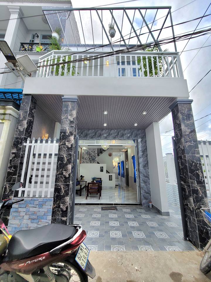 Nhà phố 1 trệt 1 lầu tại Tân Kim, Cần Giuộc 85m² giá 2.4 tỷ - An cư lý tưởng!