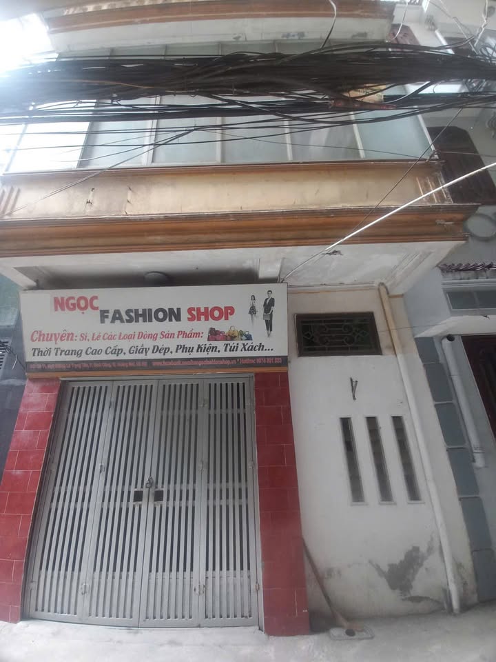 Bán nhà Trịnh Đình Cửu, Hoàng Mai 45m² giá 9 tỷ - Ô tô vào nhà, kinh doanh sầm uất!
