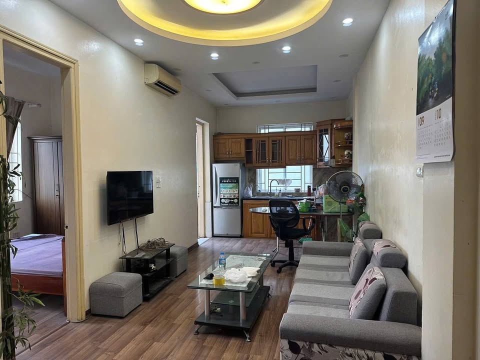 Chung cư Minh Khai 2 phòng ngủ giá 10 triệu - Thuê lâu dài, chính chủ!