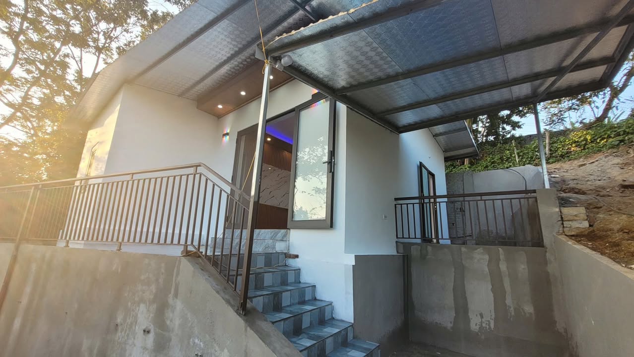 Nhà cấp 4 Yên Thịnh 100m² giá chỉ 9xx triệu - Thiết kế hiện đại, tiện nghi!