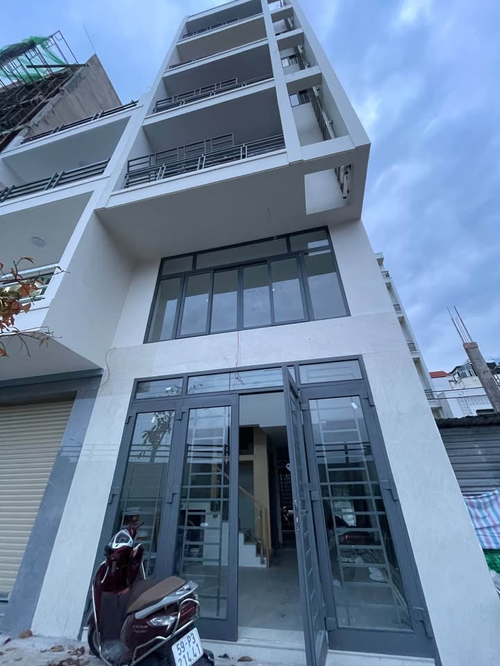 Căn hộ cho thuê Hoàng Hoa Thám, Q.Tân Bình 4.7 triệu - Full nội thất mới 100%!