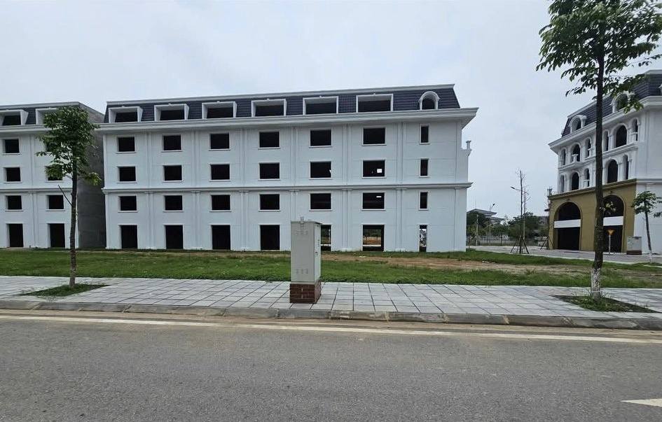 Bán đất nền LK4 và LK15 khu đô thị Âu Cơ Phú Thọ - Giá chỉ 2.6 tỷ