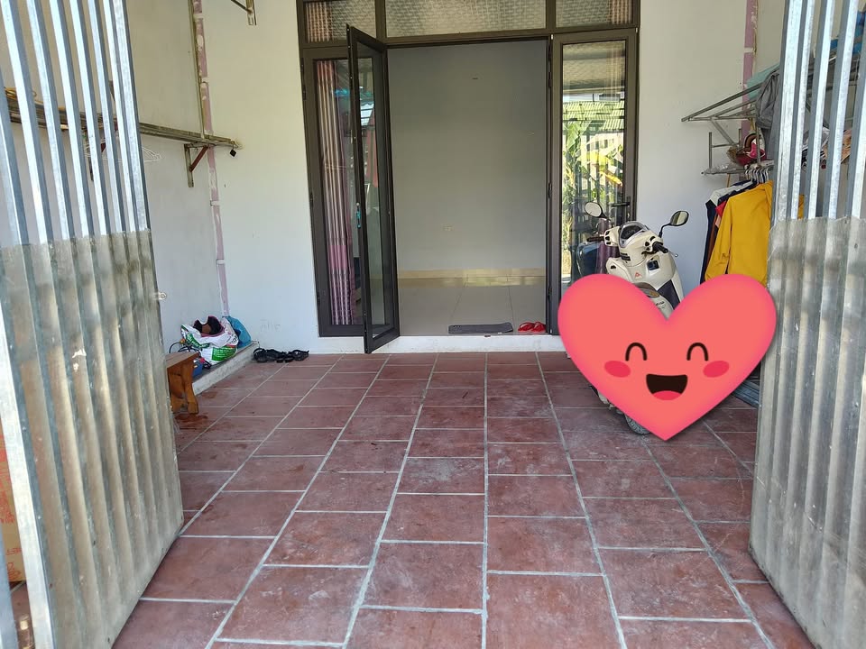 Nhà cấp 4 Đội 5, Thanh Xương 92m² giá 850 triệu - Hướng Đông, Sổ Hồng Chính Chủ!