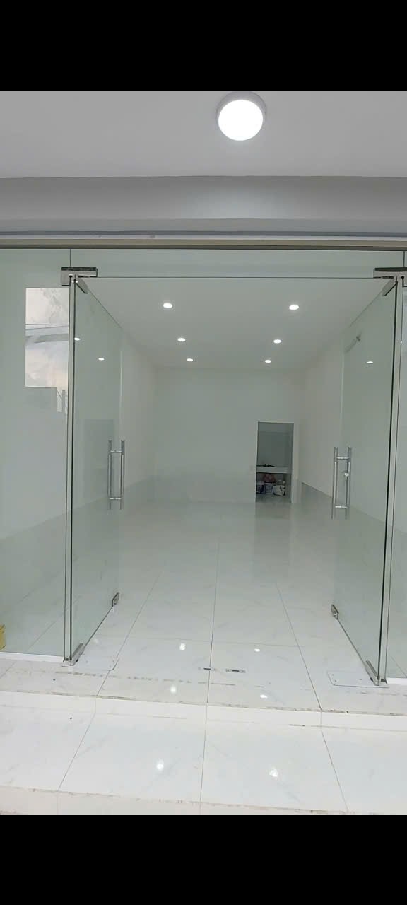 Nhà mặt tiền đường Lý Tế Xuyên, phường Linh Đông, Thủ Đức 40m² giá 4.95 tỷ - Kinh doanh đa ngành nghề!