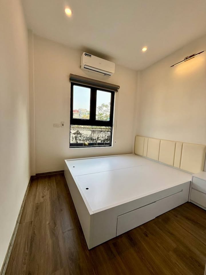 Nhà riêng Thái Hà 28m² giá 10 tỷ - Phù hợp cho đôi vợ chồng trẻ!