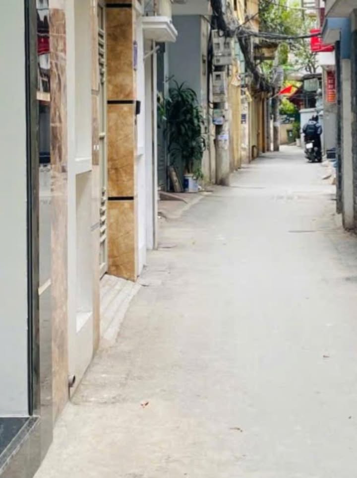 Nhà mặt phố Nguyễn Văn Huyên, Cầu Giấy 55m² giá 15 tỷ - Kinh doanh đỉnh cao!