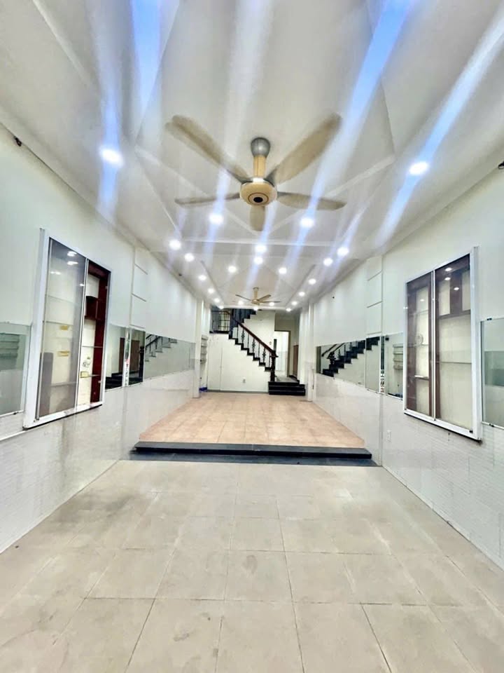 Nhà đẹp 4 tầng tại Phan Huy Ích, Tân Bình - 82m² chỉ 12.5 tỷ - Kinh doanh đỉnh!