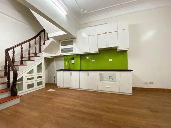 Nhà phố Vũ Trọng Phụng, 37m², giá 5.7 tỷ - Sẵn sàng vào ở ngay!