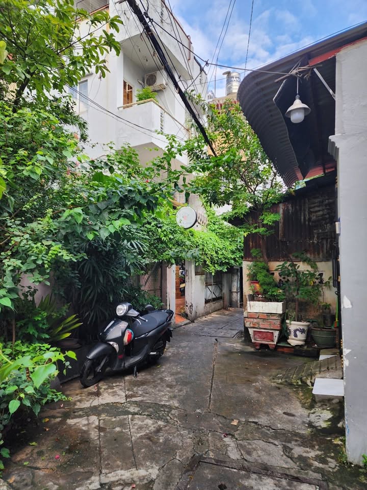 Nhà phố Cô Bắc, Phú Nhuận, 55m² chỉ 8.1 tỷ - Giảm giá ngay 100 triệu!