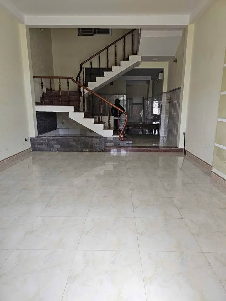 Nhà 2 tầng mặt tiền Sơn Thủy 4, Ngũ Hành Sơn – 125m² giá 7.6 tỷ - Cơ hội đầu tư hiếm có!