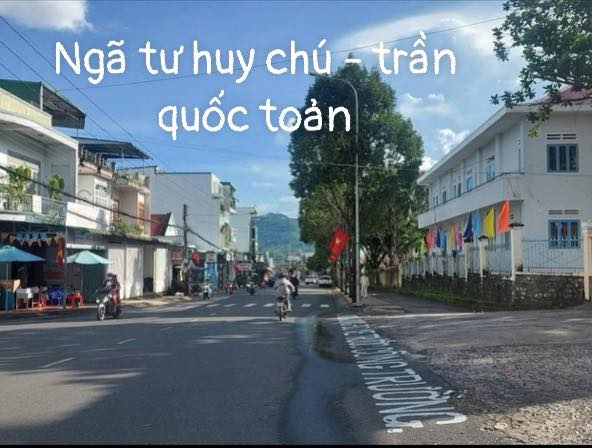 Nhà phố Bảo Lộc 228m² giá 5 tỷ - Hẻm đường Phan Huy Chú, sổ hồng chính chủ!