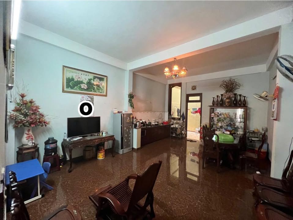 Nhà 2 lầu mặt tiền Trần Nhật Duật Buôn Ma Thuột 115m² giá 13 tỷ - Kinh doanh đa ngành