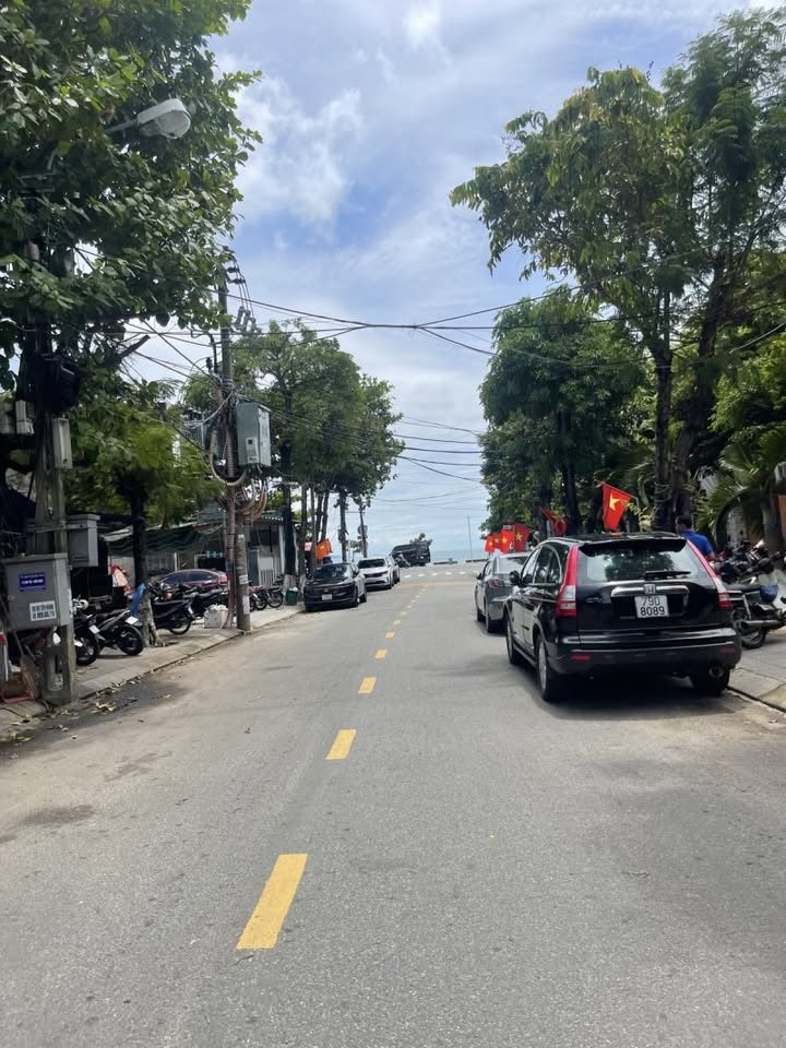 Đất nền Trần Quang Khải, Sơn Trà 370m² giá 15 tỷ - Cơ hội đầu tư sinh lời!