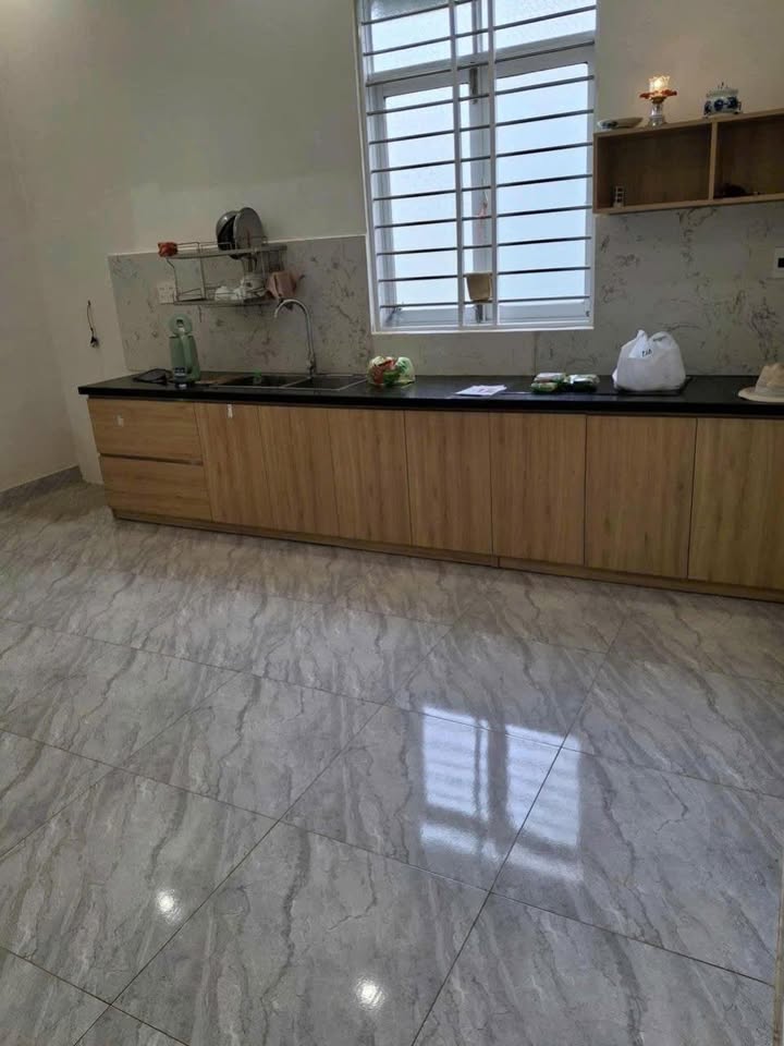 Nhà hẻm 154 Âu Cơ, Pleiku 153m² giá 1.9 tỷ - Gần chợ và bệnh viện