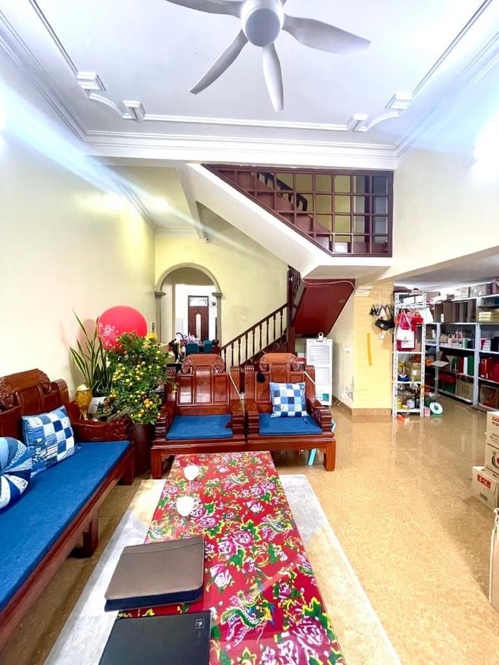 Nhà phố Yết Kiêu Hà Đông 85m² giá 17.5 tỷ - Ô tô tránh cửa, vừa ở vừa kinh doanh!