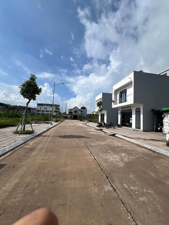 Đất nền khu TĐC Hải Yên Móng Cái 93m² - Cơ hội đầu tư hấp dẫn!