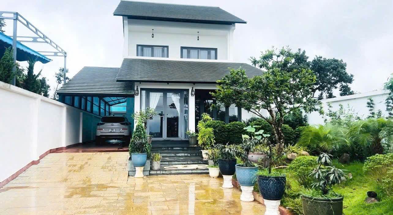 Nhà mặt tiền Nguyễn Thanh Ba, Phường 2, Bảo Lộc 670m² giá 6 tỷ - Thích hợp nghỉ dưỡng!