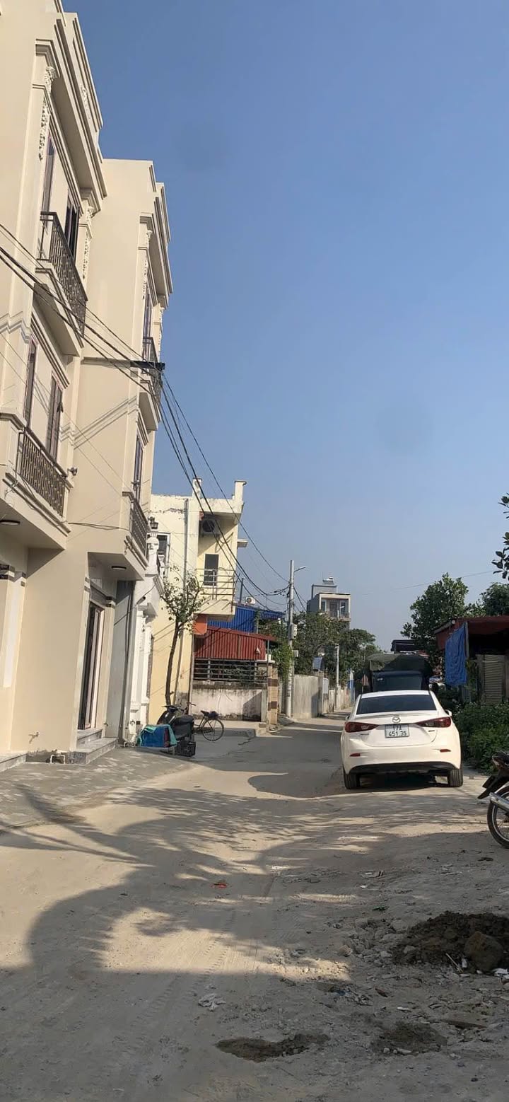 Nhà 3 tầng mới xây tại Phù Liễn, Kiến An 40m² - Sổ đỏ chính chủ, giá thỏa thuận!