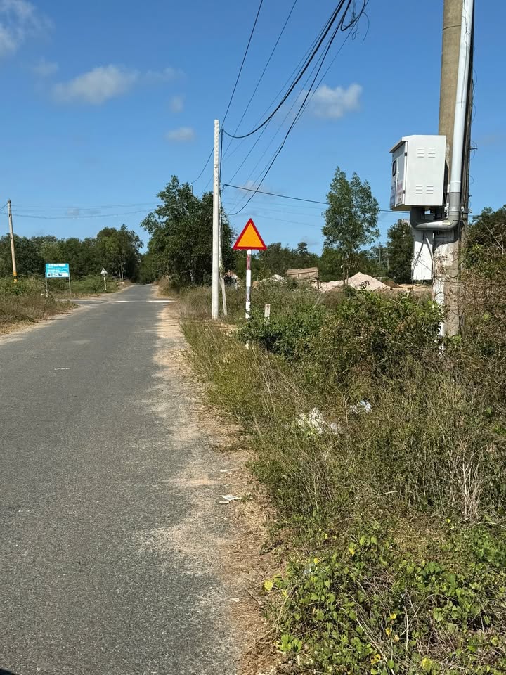 Đất nền Hồ Tràm Xuyên Mộc 200m² giá 1.85 tỷ - Mặt tiền đường nhựa hai chiều