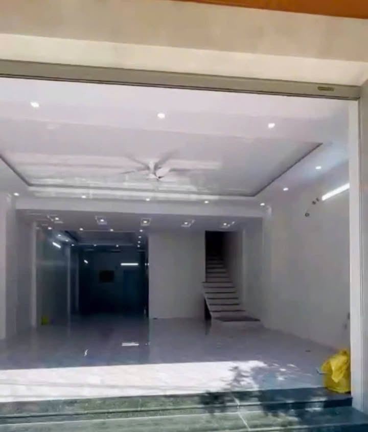 Nhà cho thuê 2 tầng tại Ngô Gia Tự Vinh 150m² giá 25 triệu - Không gian sống hiện đại!