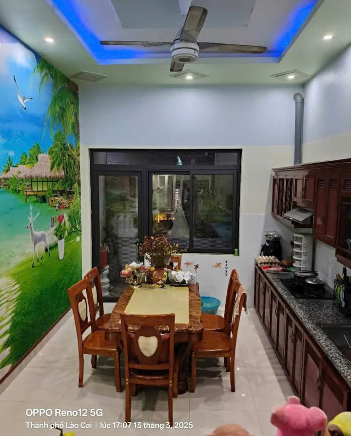 Nhà 3.5 tầng Kim Tân Lào Cai 80m² giá 3.9 tỷ - Gần chợ và trường học!