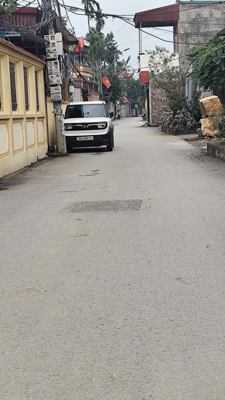 Nhà cấp 4 chính chủ ngõ 152 đường Lê Thánh Tông - Ninh Bình 115m² giá 4 tỷ - Không thể bỏ lỡ!