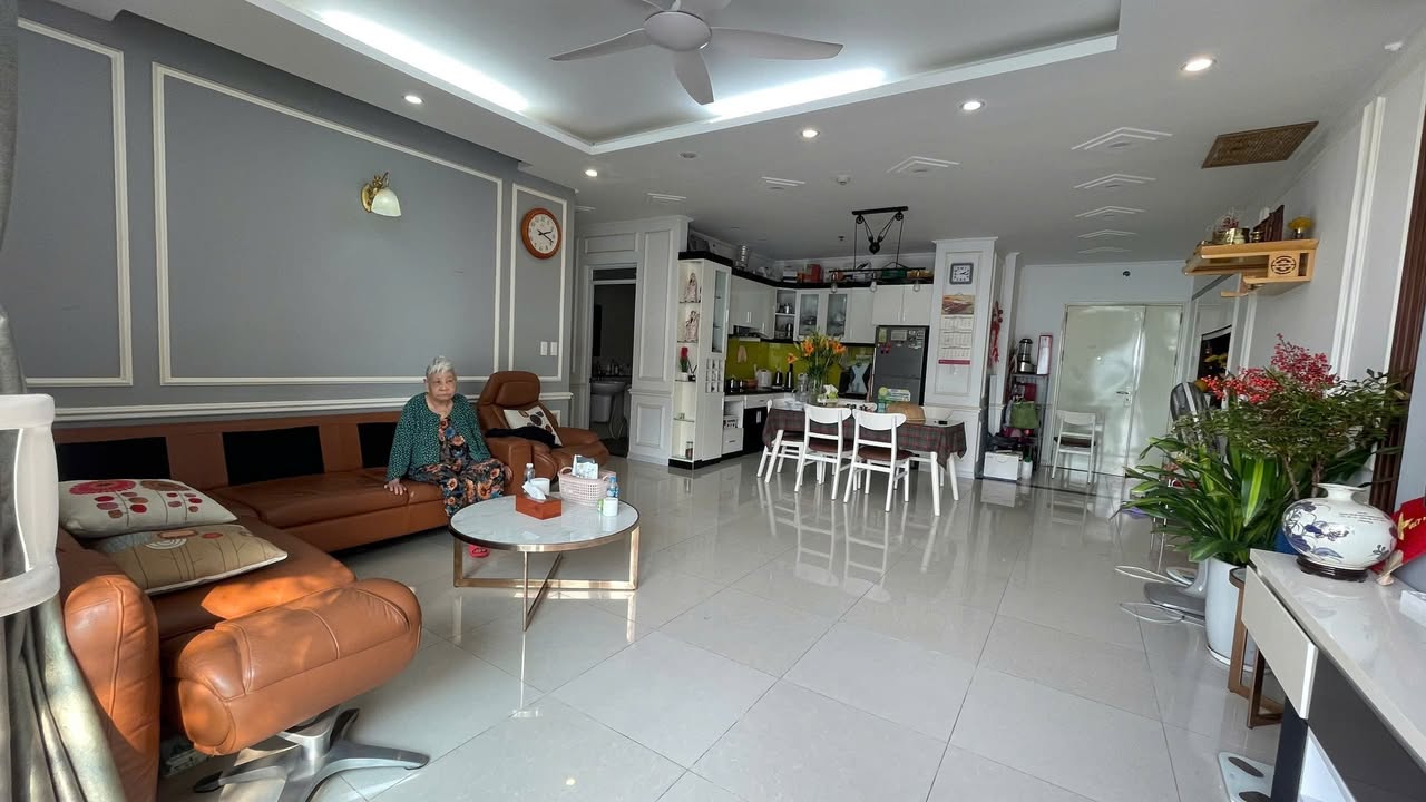 Căn hộ Usilk 101 Hà Đông 116m² giá thỏa thuận - Full nội thất sang trọng!